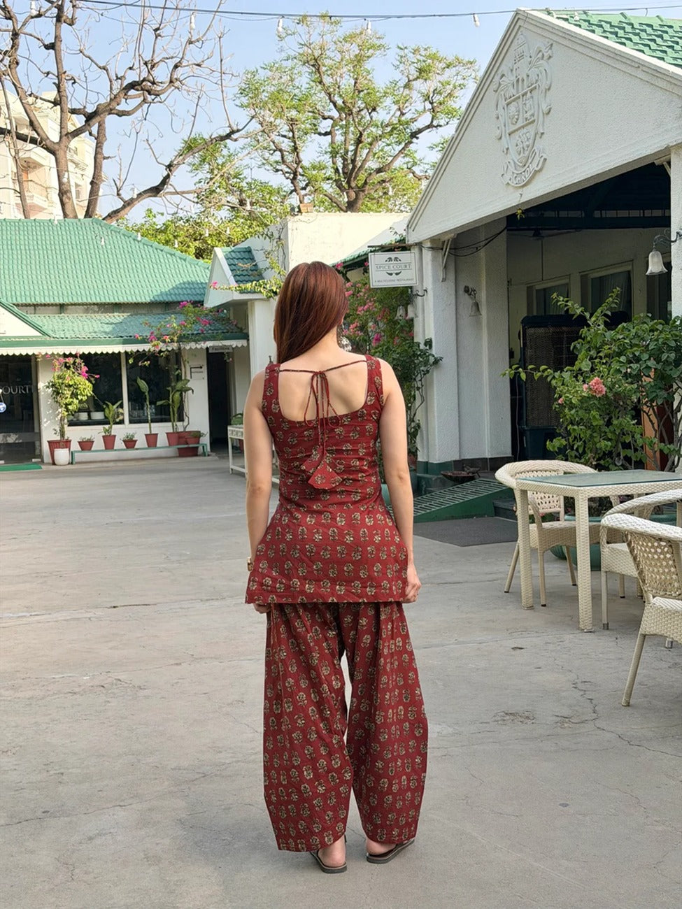 Meher Maroon Floral Print Sleeveless Kurta & Salwar Set