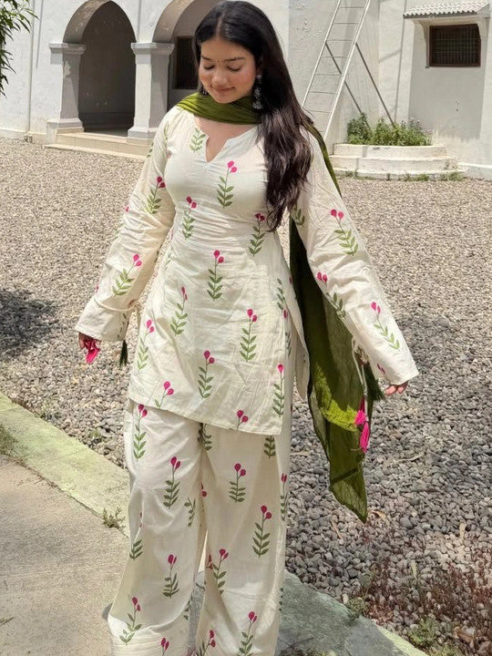 Women Floral Printed Regular Kurta with Patiala & With Dupatta